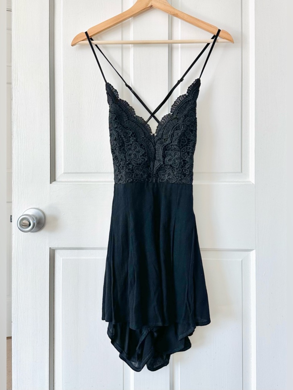 Lulu’s Star Spangled Black Backless Lace Romper Mini Dress Size S - Picture 5 of 16